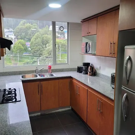 Excelente Vista Panoramica,Piscina,Sauna,Seguridad 24H,Acojedor,Confortable,Excellent Panoramic View, Swimming Pool, Private Security 24H Comfortable And Cozy Quito Exterior photo