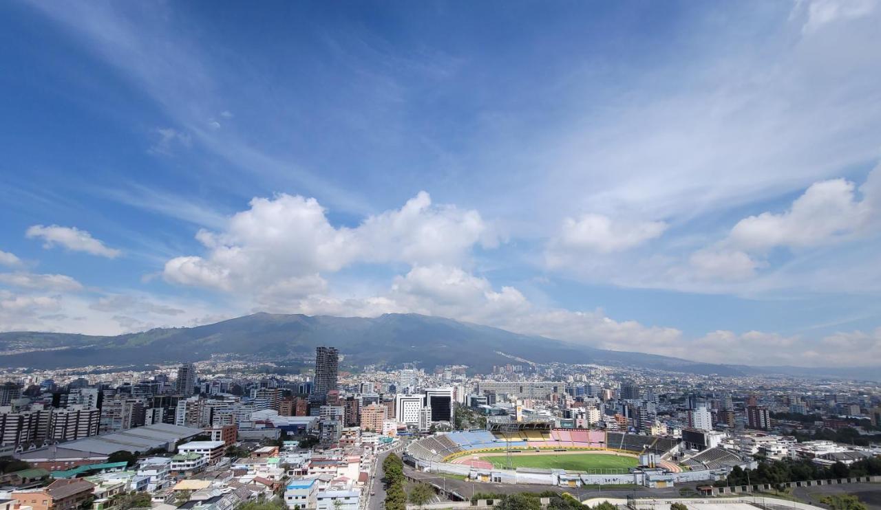 Excelente Vista Panoramica,piscina,sauna,seguridad 24h,acojedor,confortable,excellent Panoramic View, Swimming Pool, Private Security 24h Comfortable And Cozy Quito
