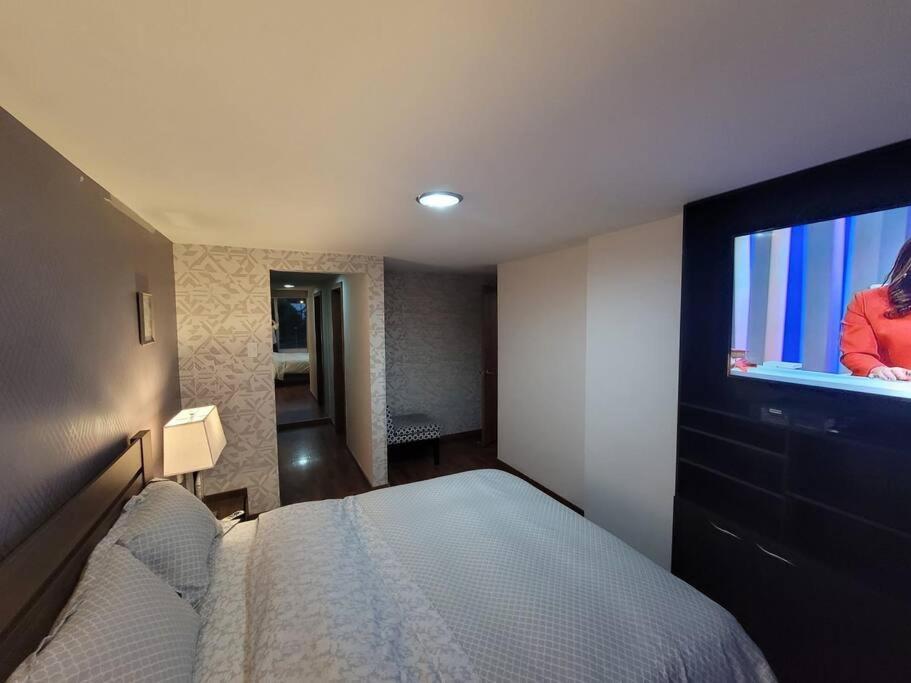 Apartment Excelente Vista Panoramica,piscina,sauna,seguridad 24h,acojedor,confortable,excellent Panoramic View, Swimming Pool, Private Security 24h Comfortable And Cozy Quito