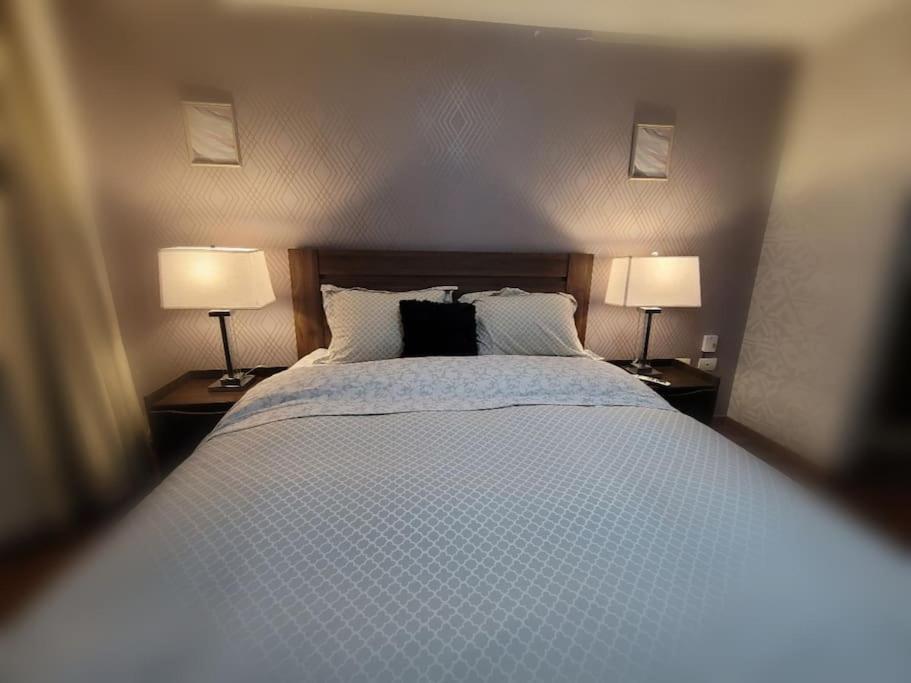 Excelente Vista Panoramica,piscina,sauna,seguridad 24h,acojedor,confortable,excellent Panoramic View, Swimming Pool, Private Security 24h Comfortable And Cozy Quito